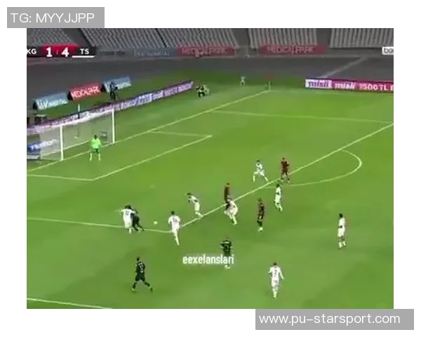 蓝军外租前锋福法纳因无证无保险驾驶被罚款12万引发关注 蓝军外租前锋福法纳因无证无保险驾驶被罚款12万引发关注