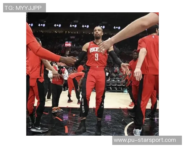 狄龙超远助攻阿伦上反篮湖人紧急喊停恶人空接瞬间 狄龙超远助攻阿伦上反篮湖人紧急喊停恶人空接瞬间