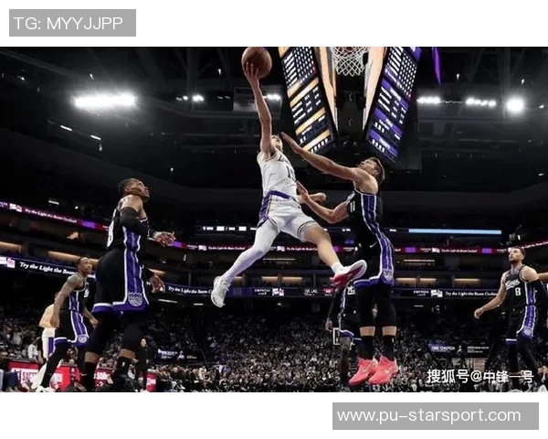 布克连得五分迅速拉开比分罚球线急停跳投与反击三分震撼篮网 布克连得五分迅速拉开比分罚球线急停跳投与反击三分震撼篮网